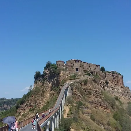 House Near Civita Di Bagnoregio - Amazing Panoramic View - Free Wi-fi Holiday home *