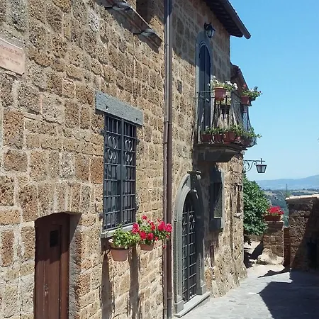 House Near Civita Di Bagnoregio - Amazing Panoramic View - Free Wi-fi Holiday home